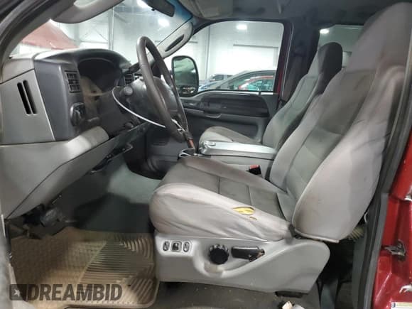 ✅ 2005 Ford Excursion Special Serv • VIN: 1FMNU41S65EB25494 • Lot: 79898554. Wystawiony na Copart z przebiegiem 210 511 mil. Bezpłatny archiwum sprzedaży aukcyjnych z USA i szczegółowy raport historii pojazdu na DreamBid. Zdjęcie 7.