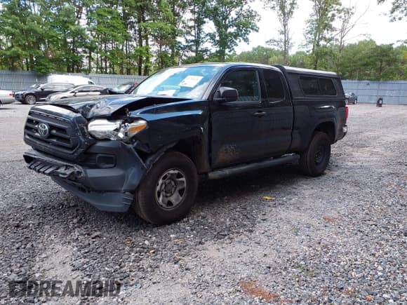 ✅ 2020 Toyota Tacoma SR • VIN: 3TYSX5ENXLT001202 • Lot: 42781126. Listed on IAAI with 250,016 mi. Free auction sales archive from the USA and detailed vehicle history report at DreamBid. Image 2.