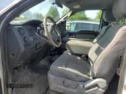 ✅ 2014 Ford F-150 STX • VIN: 1FTFX1EF6EKF62134 • Lot: 64637985. Wystawiony na Copart z przebiegiem 136 126 mil. Bezpłatny archiwum sprzedaży aukcyjnych z USA i szczegółowy raport historii pojazdu na DreamBid. Zdjęcie 7.