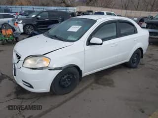 ✅ 2010 Chevrolet Aveo 1LT • VIN: KL1TD5DE0AB089005 • Lot: 41493818. Wystawiony na IAAI z przebiegiem 130 015 mil. Bezpłatny archiwum sprzedaży aukcyjnych z USA i szczegółowy raport historii pojazdu na DreamBid. Zdjęcie 2.