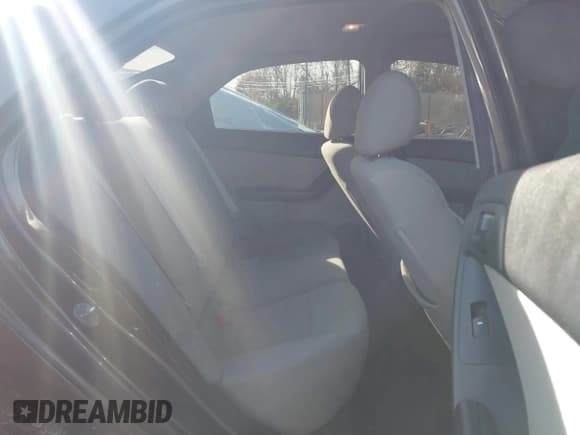 ✅ 2010 Kia Forte EX • VIN: KNAFU4A2XA5299245 • Лот: 43694418. Опубликован ранее на IAAI с пробегом 150 406 миль. Бесплатный доступ к архиву аукционных продаж из США и подробный отчёт об истории автомобиля на DreamBid. Изображение 8.