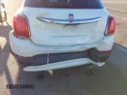 ✅ 2017 FIAT 500X Pop • VIN: ZFBCFXAB9HP611168 • Lot: 43653813. Wystawiony na IAAI z przebiegiem 76 824 mil. Bezpłatny archiwum sprzedaży aukcyjnych z USA i szczegółowy raport historii pojazdu na DreamBid. Zdjęcie 6.