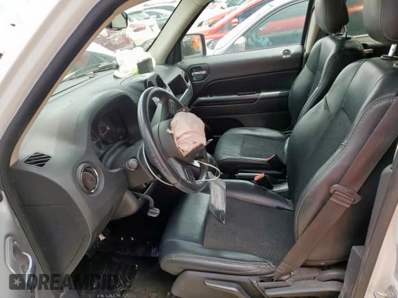 ✅ 2017 Jeep Patriot Sport SE • VIN: 1C4NJPBA6HD202041 • Lot: 61587905. Listed on Copart with 78,562 mi. Free auction sales archive from the USA and detailed vehicle history report at DreamBid. Image 7.