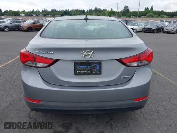 ✅ 2014 Hyundai Elantra SE • VIN: KMHDH4AEXEU105152 • Lot: 42531198. Listed on IAAI with 120,373 mi. Free auction sales archive from the USA and detailed vehicle history report at DreamBid. Image 17.