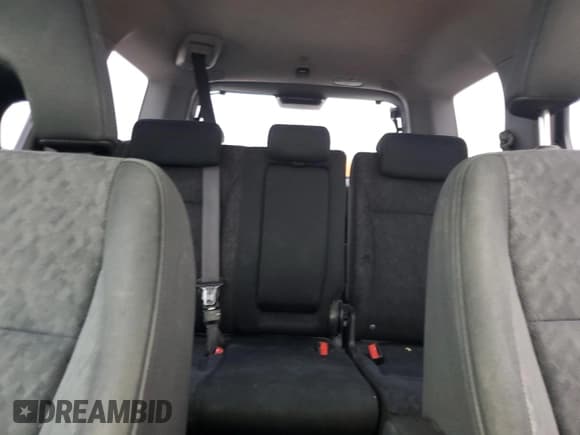 ✅ 2006 Honda CR-V LX • VIN: JHLRD78556C001238 • Lot: 92640435. Wystawiony na Copart z przebiegiem 217 587 mil. Bezpłatny archiwum sprzedaży aukcyjnych z USA i szczegółowy raport historii pojazdu na DreamBid. Zdjęcie 10.