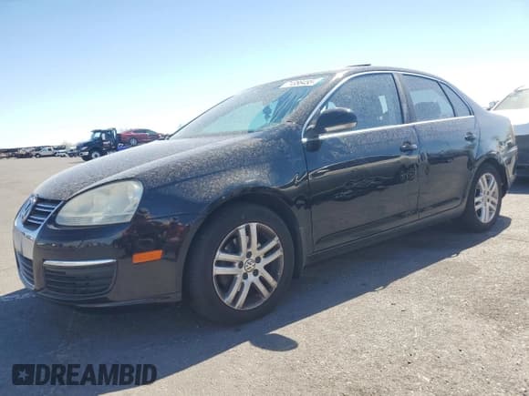 ✅ 2007 Volkswagen Jetta Wolfsburg Edition • VIN: 3VWEF81K97M067798 • Лот: 71356455. Опубликован ранее на Copart с пробегом 176 650 миль. Бесплатный доступ к архиву аукционных продаж из США и подробный отчёт об истории автомобиля на DreamBid. Изображение 1.