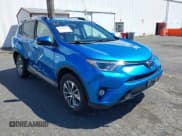 ✅ 2017 Toyota RAV4 XLE • VIN: JTMRJREV9HD085955 • Lot: 42863870. Listed on IAAI with 40,492 mi. Free auction sales archive from the USA and detailed vehicle history report at DreamBid. Image 1.