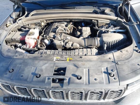 ✅ 2023 Jeep Grand Cherokee Laredo • VIN: 1C4RJKAG4P8894673 • Lot: 42801354. Listed on IAAI with 48,680 mi. Free auction sales archive from the USA and detailed vehicle history report at DreamBid. Image 10.