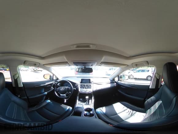 ✅ 2015 Lexus NX 200t • VIN: JTJBARBZ7F2026353 • Lot: 43074101. Wystawiony na IAAI z przebiegiem 66 676 mil. Bezpłatny archiwum sprzedaży aukcyjnych z USA i szczegółowy raport historii pojazdu na DreamBid. Zdjęcie 20.