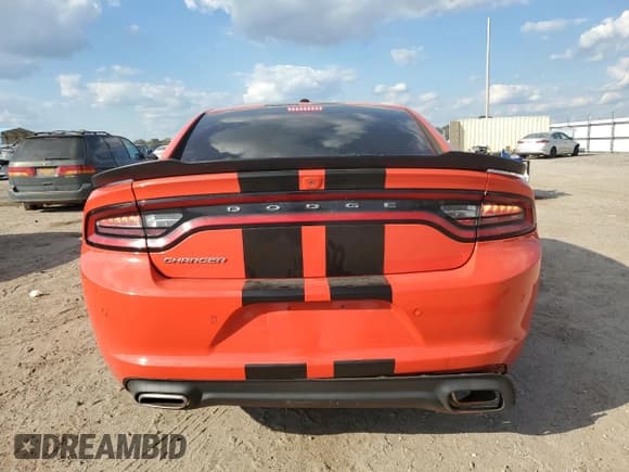 ✅ 2019 Dodge Charger SXT • VIN: 2C3CDXBGXKH720705 • Lot: 82603565. Wystawiony na Copart z przebiegiem 90 323 mil. Bezpłatny archiwum sprzedaży aukcyjnych z USA i szczegółowy raport historii pojazdu na DreamBid. Zdjęcie 6.