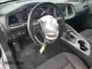 2019 Dodge Challenger SXT с VIN 2C3CDZGGXKH683577, выставлен на аукционе Copart как лот 72094045 с пробегом 70 780 миль миль и Списание • Salvage title. История ставок и продаж доступна на DreamBid. Изображение 8.