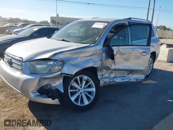 ✅ 2010 Toyota Highlander Limited • VIN: JTEJW3EH4A2043759 • Лот: 43627930. Опубликован ранее на IAAI с пробегом 101 653 миль. Бесплатный доступ к архиву аукционных продаж из США и подробный отчёт об истории автомобиля на DreamBid. Изображение 2.