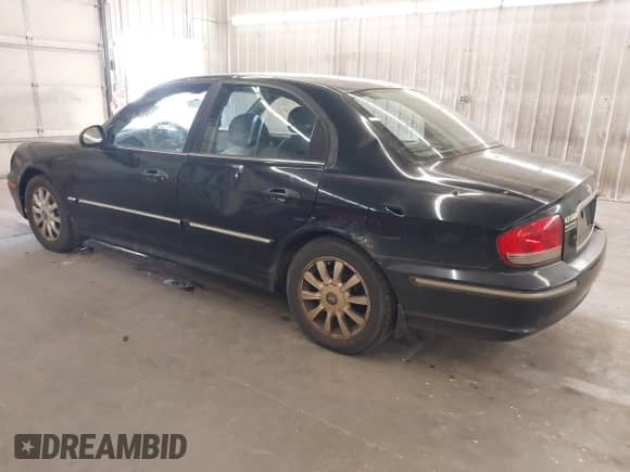 2004 Hyundai Sonata GLS z VIN KMHWF35H04A049655, wystawiony jako IAAI lot #41968637 z przebiegiem 251 948 mil mil oraz . Historia ofert i sprzedaży dostępna na DreamBid. Obrazek 3.