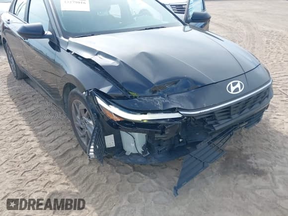 ✅ 2024 Hyundai Elantra SEL • VIN: KMHLM4DGXRU635843 • Lot: 43279016. Listed on IAAI with 32,546 mi. Free auction sales archive from the USA and detailed vehicle history report at DreamBid. Image 6.