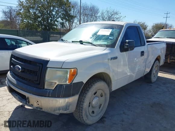 ✅ 2013 Ford F-150 XL • VIN: 1FTMF1CF2DFD04424 • Лот: 41633224. Опубликован ранее на IAAI с пробегом 85 810 миль. Бесплатный доступ к архиву аукционных продаж из США и подробный отчёт об истории автомобиля на DreamBid. Изображение 2.