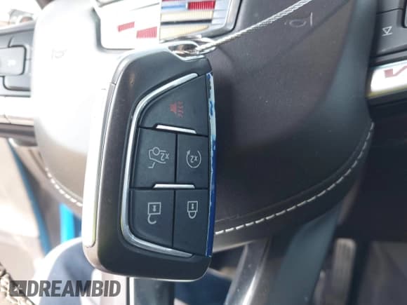 ✅ 2022 Cadillac CT5-V • VIN: 1G6DR5RW2N0119660 • Lot: 43158442. Wystawiony na IAAI z przebiegiem 46 566 mil. Bezpłatny archiwum sprzedaży aukcyjnych z USA i szczegółowy raport historii pojazdu na DreamBid. Zdjęcie 11.