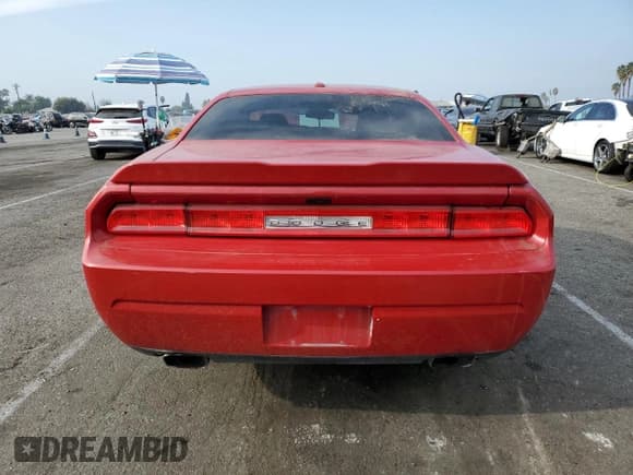 ✅ 2012 Dodge Challenger SXT • VIN: 2C3CDYAG3CH292341 • Lot: 86220874. Wystawiony na Copart z przebiegiem Nie podano. Bezpłatny archiwum sprzedaży aukcyjnych z USA i szczegółowy raport historii pojazdu na DreamBid. Zdjęcie 6.