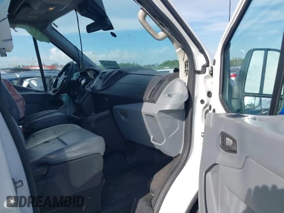 ✅ 2016 Ford Transit Cargo • VIN: 1FTBW2CM6GKA02397 • Лот: 42682876. Опубликован ранее на IAAI с пробегом 280 684 миль. Бесплатный доступ к архиву аукционных продаж из США и подробный отчёт об истории автомобиля на DreamBid. Изображение 5.