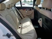 ✅ 2017 Mercedes-Benz C 300 • VIN: 55SWF4KB5HU203380 • Лот: 58492365. Опубликован ранее на Copart с пробегом 79 688 миль. Бесплатный доступ к архиву аукционных продаж из США и подробный отчёт об истории автомобиля на DreamBid. Изображение 10.