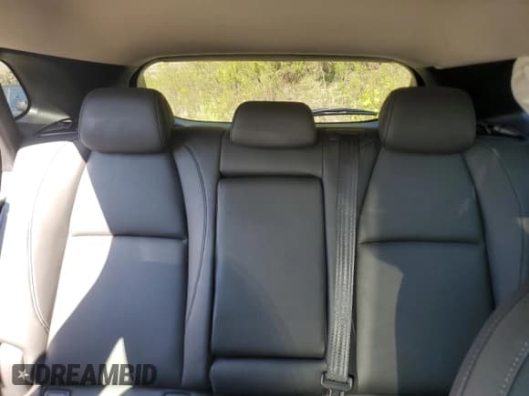 ✅ 2022 Mazda CX-30 S Preferred • VIN: 3MVDMBCL0NM451665 • Лот: 80352415. Опубликован ранее на Copart с пробегом 22 090 миль. Бесплатный доступ к архиву аукционных продаж из США и подробный отчёт об истории автомобиля на DreamBid. Изображение 10.