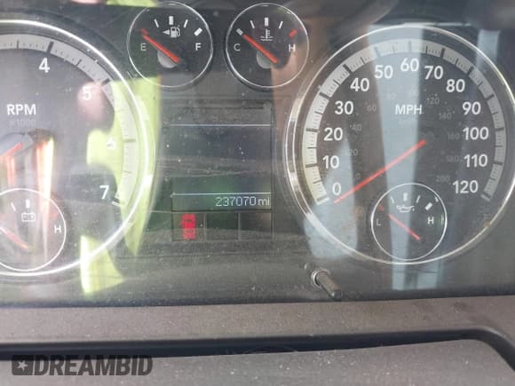 ✅ 2010 Dodge 1500 SLT • VIN: 1D7RB1GT8AS127064 • Lot: 41790917. Wystawiony na IAAI z przebiegiem 280 000 mil. Bezpłatny archiwum sprzedaży aukcyjnych z USA i szczegółowy raport historii pojazdu na DreamBid. Zdjęcie 7.