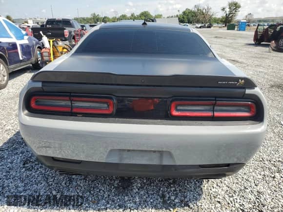 2020 Dodge Challenger R/T Scat Pack z VIN 2C3CDZFJ1LH236621, wystawiony jako Copart lot #64130665 z przebiegiem 52 274 mil mil oraz Nie do naprawy • Non repairable. Historia ofert i sprzedaży dostępna na DreamBid. Obrazek 6.