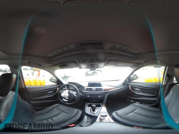 ✅ 2015 BMW 3 Series 328i • VIN: WBA3A5C51FP605558 • Lot: 43335331. Listed on IAAI with 112,895 mi. Free auction sales archive from the USA and detailed vehicle history report at DreamBid. Image 18.