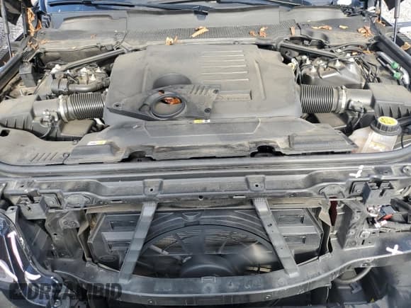 ✅ 2019 Land Rover Range Rover Sport HSE • VIN: SALWR2RU0KA866028 • Lot: 84468735. Listed on Copart with 51,016 mi. Free auction sales archive from the USA and detailed vehicle history report at DreamBid. Image 12.