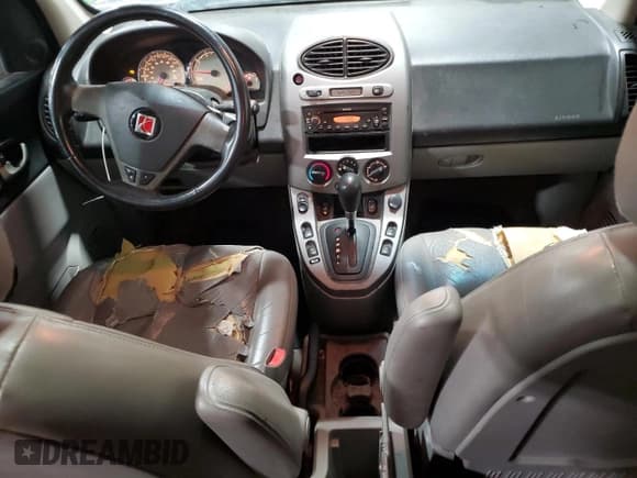 ✅ 2004 Saturn VUE V6 • VIN: 5GZCZ63494S813866 • Lot: 51283855. Wystawiony na Copart z przebiegiem 219 435 mil. Bezpłatny archiwum sprzedaży aukcyjnych z USA i szczegółowy raport historii pojazdu na DreamBid. Zdjęcie 8.