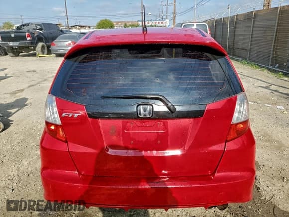 ✅ 2009 Honda Fit Sport • VIN: JHMGE88499S014243 • Lot: 95554195. Listed on Copart with 174,543 mi. Free auction sales archive from the USA and detailed vehicle history report at DreamBid. Image 6.
