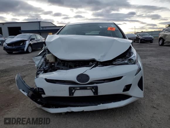 ✅ 2016 Toyota Prius Two • VIN: JTDKBRFU5G3015636 • Лот: 92379995. Опубликован ранее на Copart с пробегом 162 802 миль. Бесплатный доступ к архиву аукционных продаж из США и подробный отчёт об истории автомобиля на DreamBid. Изображение 5.