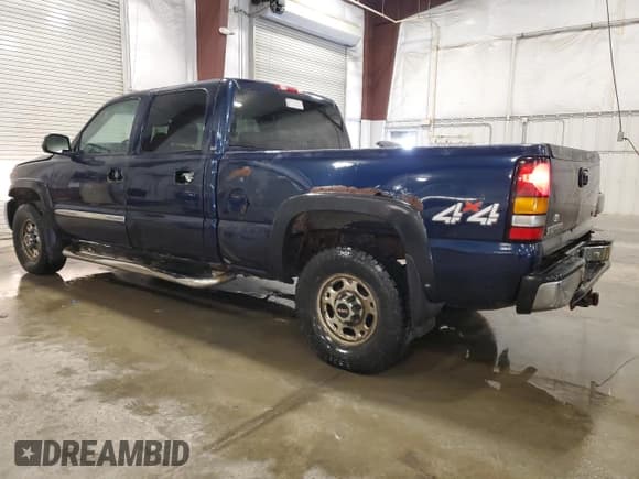 ✅ 2006 GMC Sierra 1500HD SLE1 • VIN: 1GTGK13U16F241116 • Lot: 65703805. Wystawiony na Copart z przebiegiem 253 363 mil. Bezpłatny archiwum sprzedaży aukcyjnych z USA i szczegółowy raport historii pojazdu na DreamBid. Zdjęcie 2.