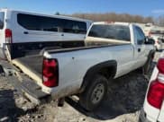✅ 2005 Chevrolet Silverado 2500HD Work Truck • VIN: 1GCHC24U65E216268 • Лот: 41770685. Опубликован ранее на Copart с пробегом 169 717 миль. Бесплатный доступ к архиву аукционных продаж из США и подробный отчёт об истории автомобиля на DreamBid. Изображение 3.