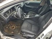 ✅ 2013 Volvo S60 T5 Premier • VIN: YV1612FS4D2178087 • Lot: 93377965. Wystawiony na Copart z przebiegiem 175 439 mil. Bezpłatny archiwum sprzedaży aukcyjnych z USA i szczegółowy raport historii pojazdu na DreamBid. Zdjęcie 7.