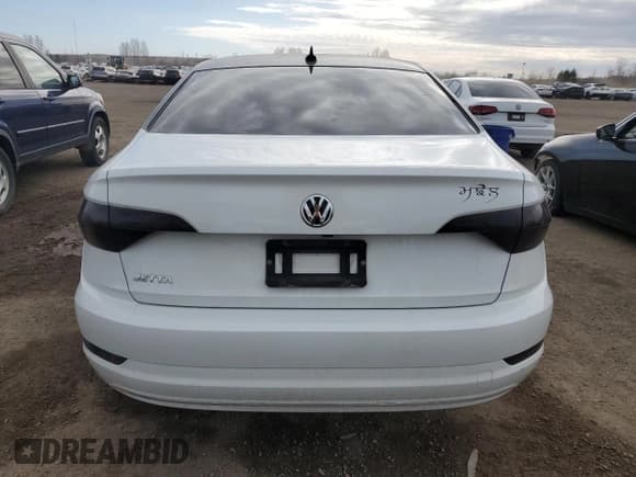 ✅ 2020 Volkswagen Jetta SEL • VIN: 3VWEB7BU2LM068503 • Lot: 52769105. Wystawiony na Copart z przebiegiem 118 016 mil. Bezpłatny archiwum sprzedaży aukcyjnych z USA i szczegółowy raport historii pojazdu na DreamBid. Zdjęcie 6.