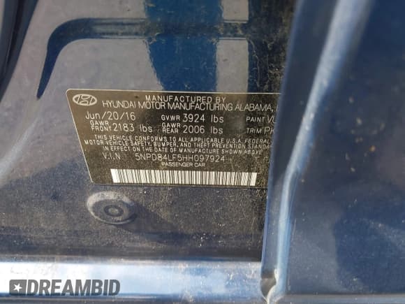 ✅ 2017 Hyundai Elantra SE • VIN: 5NPD84LF5HH097924 • Lot: 42887013. Listed on IAAI with 84,156 mi. Free auction sales archive from the USA and detailed vehicle history report at DreamBid. Image 9.