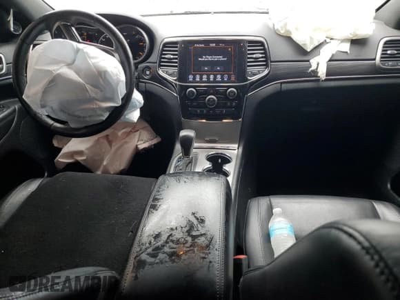 ✅ 2019 Jeep Grand Cherokee • VIN: 1C4RJFEG3KC639959 • Lot: 59180235. Listed on Copart with 61,180 mi. Free auction sales archive from the USA and detailed vehicle history report at DreamBid. Image 8.