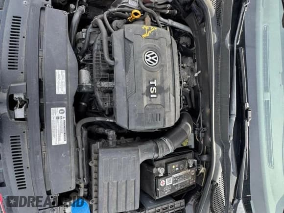 ✅ 2019 Volkswagen Golf GTI S • VIN: 3VW5T7AU5KM014139 • Lot: 80223985. Wystawiony na Copart z przebiegiem 85 578 mil. Bezpłatny archiwum sprzedaży aukcyjnych z USA i szczegółowy raport historii pojazdu na DreamBid. Zdjęcie 7.