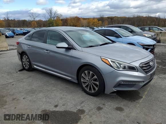 2016 Hyundai Sonata Sport z VIN 5NPE34AF0GH357974, wystawiony jako Copart lot #90990765 z przebiegiem 163 175 mil mil oraz Czysty tytuł • Clean title. Historia ofert i sprzedaży dostępna na DreamBid. Obrazek 4.