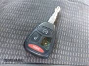 ✅ 2008 Dodge 1500 ST • VIN: 1D7HU18288J165213 • Lot: 43489605. Wystawiony na IAAI z przebiegiem 276 496 mil. Bezpłatny archiwum sprzedaży aukcyjnych z USA i szczegółowy raport historii pojazdu na DreamBid. Zdjęcie 11.