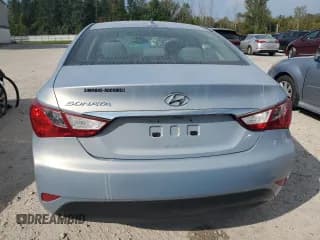 ✅ 2014 Hyundai Sonata GLS • VIN: 5NPEB4AC3EH858752 • Lot: 71556604. Listed on Copart with 135,947 mi. Free auction sales archive from the USA and detailed vehicle history report at DreamBid. Image 6.