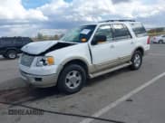 ✅ 2005 Ford Expedition Eddie Bauer • VIN: 1FMFU18545LA87519 • Lot: 43498213. Wystawiony na IAAI z przebiegiem 204 298 mil. Bezpłatny archiwum sprzedaży aukcyjnych z USA i szczegółowy raport historii pojazdu na DreamBid. Zdjęcie 18.