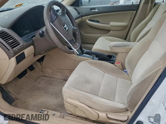 ✅ 2005 Honda Accord LX • VIN: 1HGCM56455A197002 • Lot: 93853355. Listed on Copart with 297,677 mi. Free auction sales archive from the USA and detailed vehicle history report at DreamBid. Image 7.