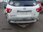 ✅ 2019 Nissan Pathfinder S • VIN: 5N1DR2MMXKC614616 • Lot: 43733470. Listed on IAAI with 114,204 mi. Free auction sales archive from the USA and detailed vehicle history report at DreamBid. Image 6.