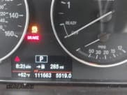 ✅ 2015 BMW 3 Series 320i xDrive • VIN: WBA3C3G55FNS73435 • Lot: 42133912. Wystawiony na IAAI z przebiegiem 111 663 mil. Bezpłatny archiwum sprzedaży aukcyjnych z USA i szczegółowy raport historii pojazdu na DreamBid. Zdjęcie 7.