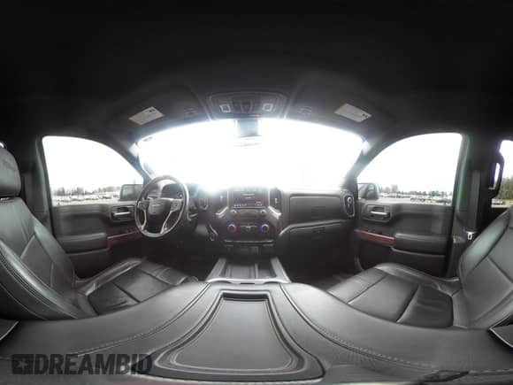 2019 Chevrolet Silverado 1500 High Country z VIN 1GCUYHED9KZ147677, wystawiony jako IAAI lot #42292018 z przebiegiem 58 369 mil mil oraz . Historia ofert i sprzedaży dostępna na DreamBid. Obrazek 19.