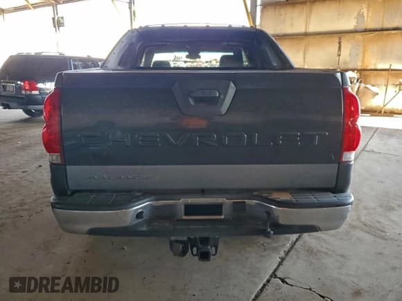✅ 2006 Chevrolet Avalanche LT • VIN: 3GNEK12ZX6G138240 • Лот: 95770735. Опубликован ранее на Copart с пробегом 163 421 миль. Бесплатный доступ к архиву аукционных продаж из США и подробный отчёт об истории автомобиля на DreamBid. Изображение 6.