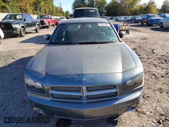 ✅ 2006 Dodge Charger R/T • VIN: 2B3KA53H96H176538 • Lot: 85924595. Wystawiony na Copart z przebiegiem 112 282 mil. Bezpłatny archiwum sprzedaży aukcyjnych z USA i szczegółowy raport historii pojazdu na DreamBid. Zdjęcie 5.