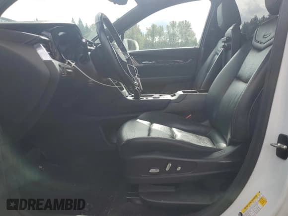 ✅ 2020 Cadillac XT6 AWD Premium Luxury • VIN: 1GYKPDRS8LZ113687 • Lot: 81945715. Listed on Copart with 119,700 mi. Free auction sales archive from the USA and detailed vehicle history report at DreamBid. Image 7.