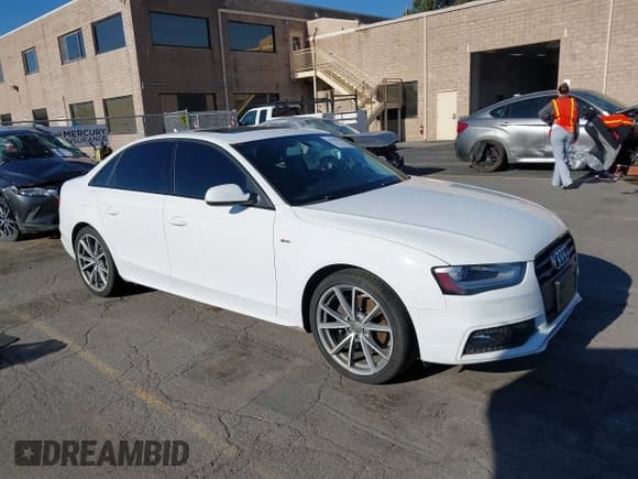 ✅ 2016 Audi A4 Premium • VIN: WAUBFAFL2GN016564 • Lot: 43483173. Listed on IAAI with 87,694 mi. Free auction sales archive from the USA and detailed vehicle history report at DreamBid. Image 1.